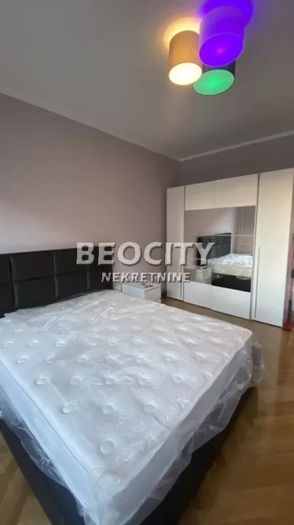Nikolaja Krasnova | 4zida.rs