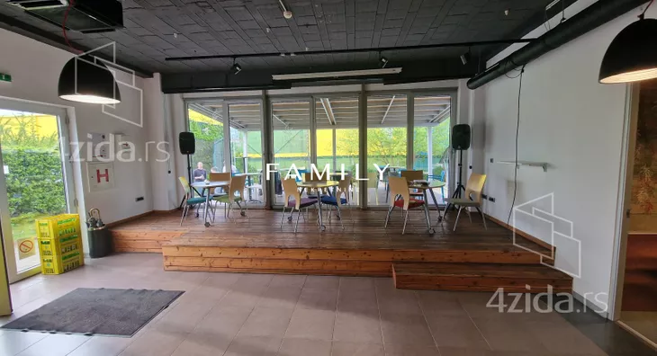 Poslovni prostor | 4zida