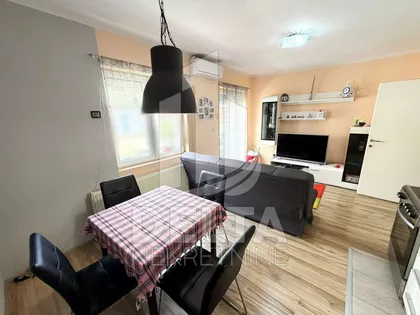Donja Vrežina | 4zida.rs