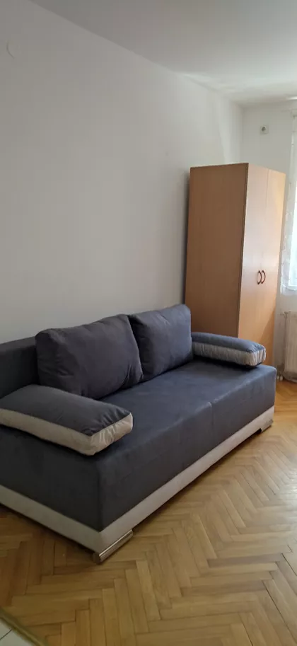 Branimira Ćosića 23 | 4zida.rs