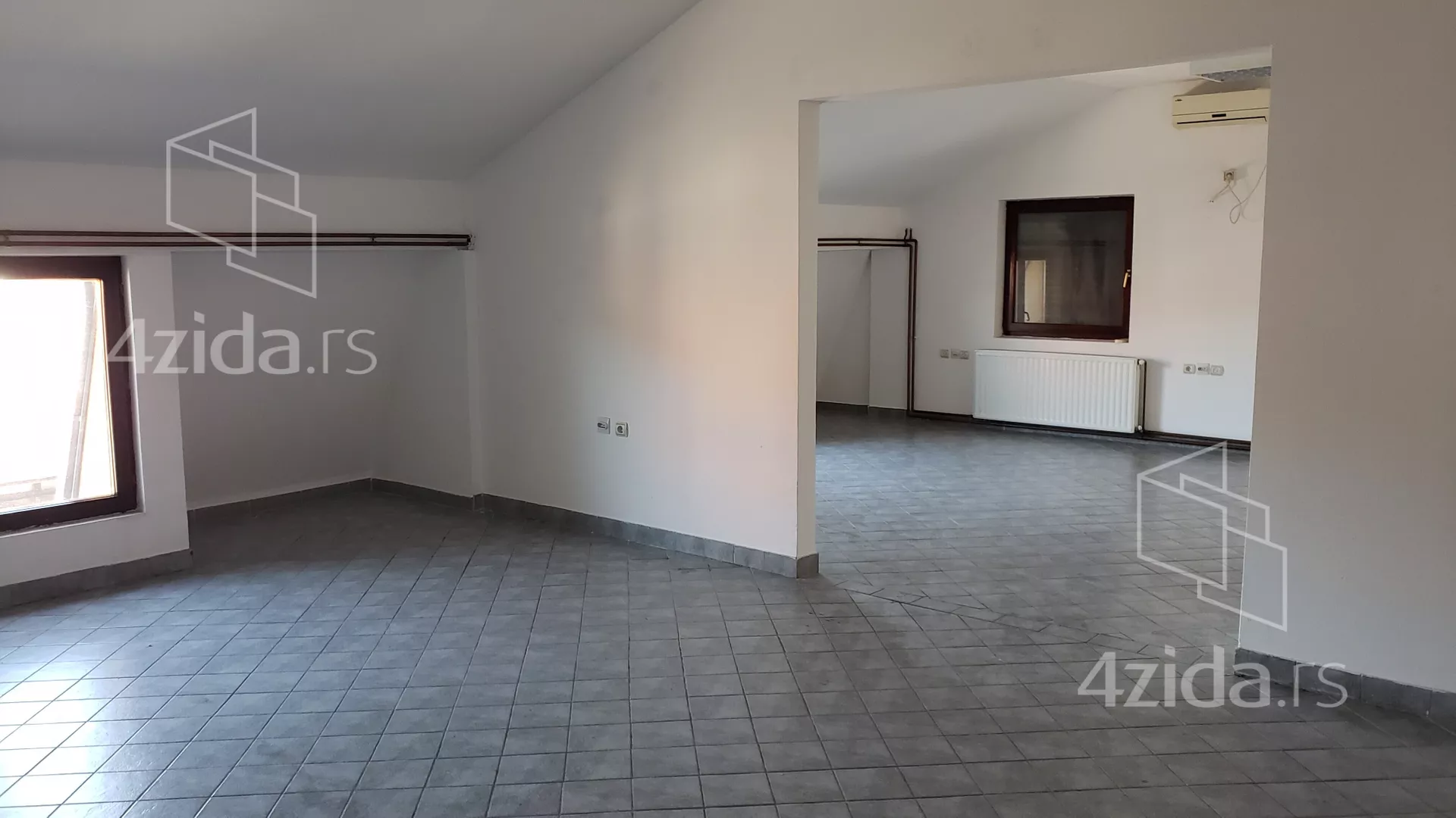 Poslovni prostor | 4zida