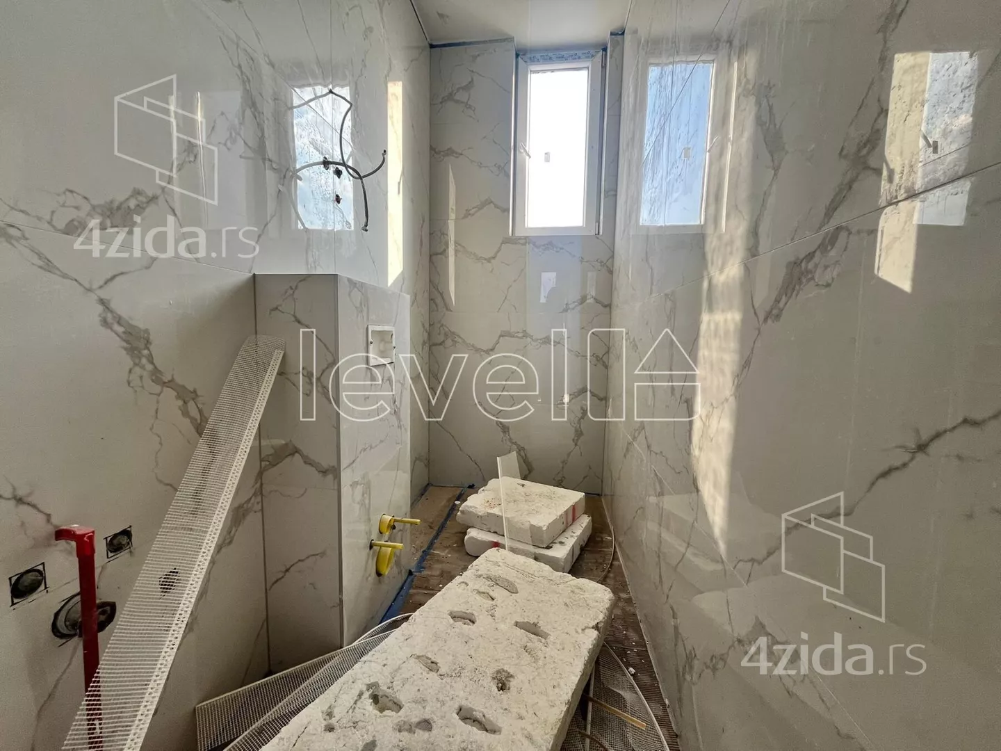 Petosoban stan | 4zida