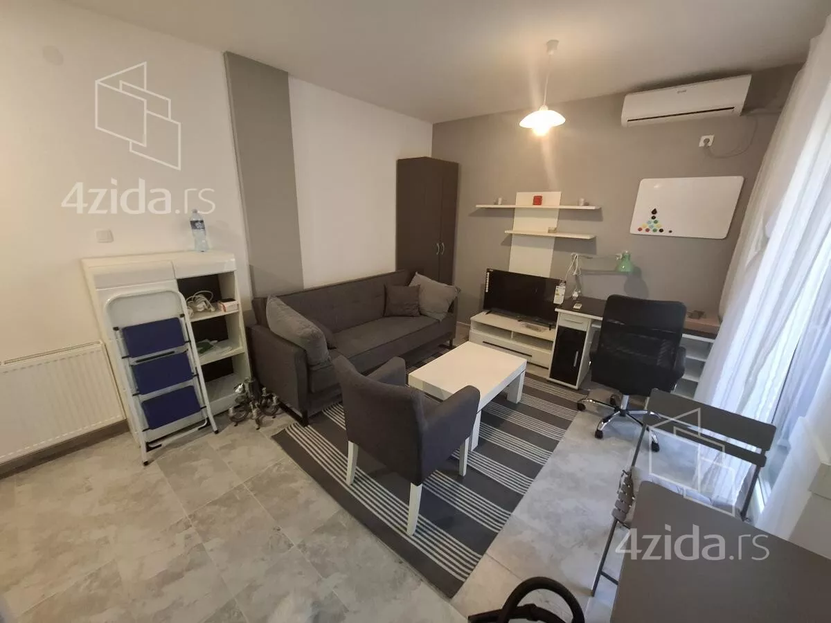 Garsonjera | 4zida