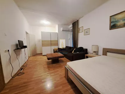 Herceg Stjepana | 4zida.rs