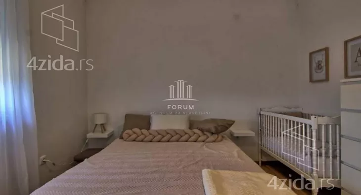 Četvoroiposoban stan | 4zida