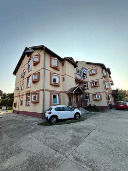 Kertvaroš | 4zida.rs
