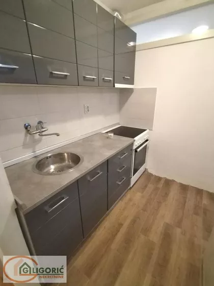 Južni Bulevar | 4zida.rs