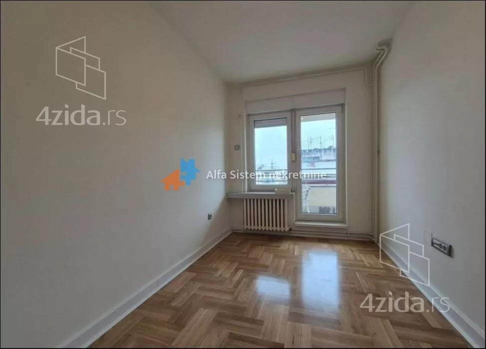 Petosoban stan | 4zida