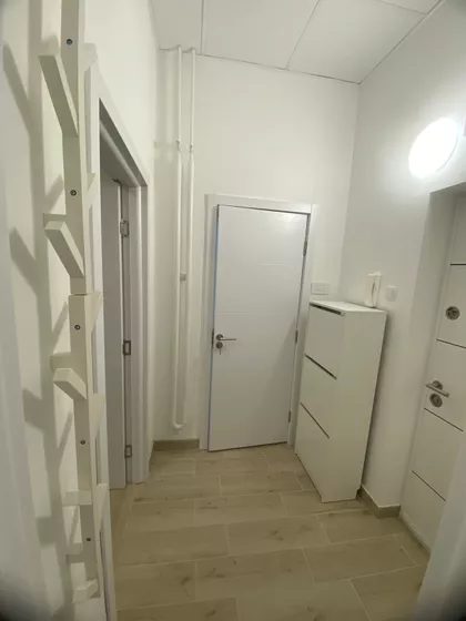 Žorža Klemansoa 12 | 4zida.rs