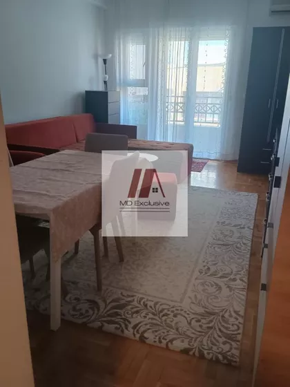 Gvozdićeva | 4zida.rs