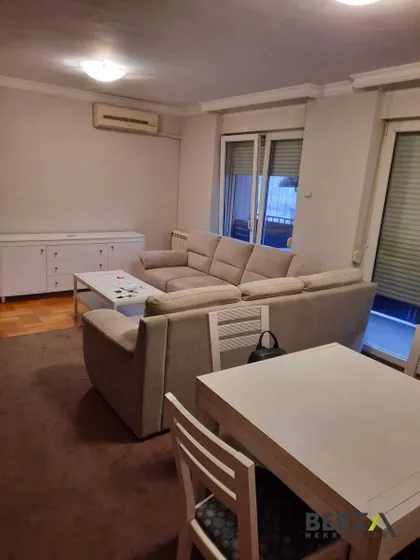 Socijalno | 4zida.rs