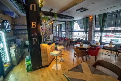 Braće Ribnikar | 4zida.rs