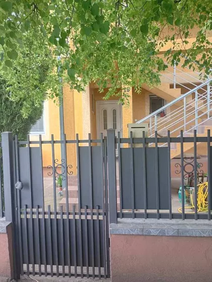 Sremskih partizana | 4zida.rs