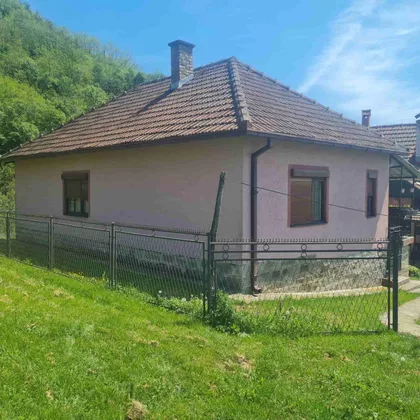 Zagrađe | 4zida.rs