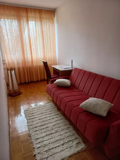 Ustanička 214 | 4zida.rs