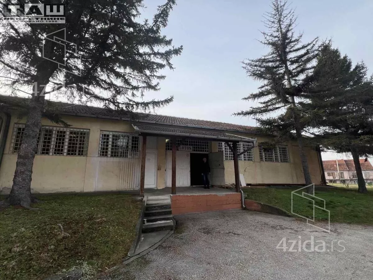 Poslovni prostor | 4zida