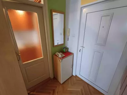 Radnička | 4zida.rs