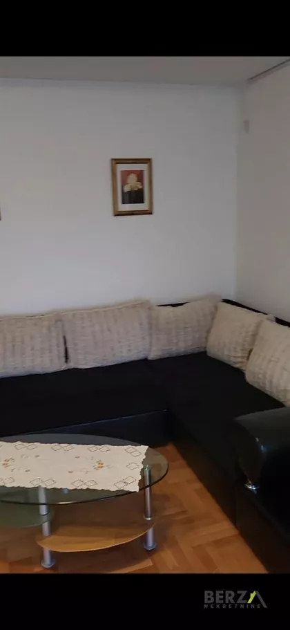 Jugovićevo | 4zida.rs