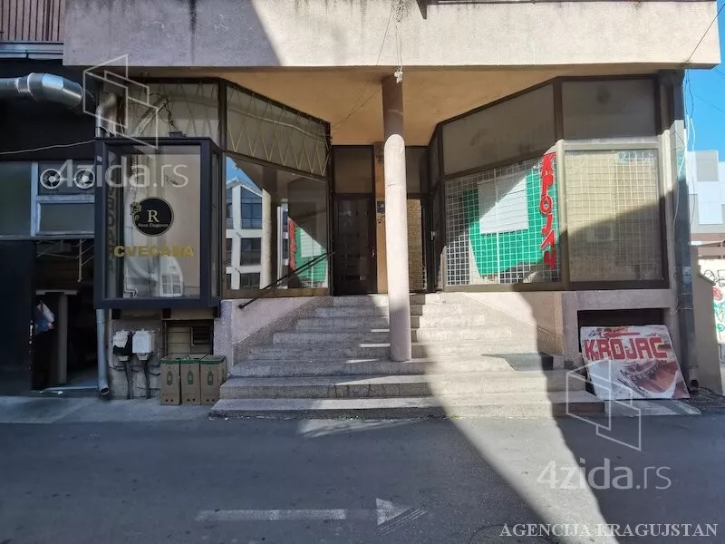 Poslovni prostor | 4zida