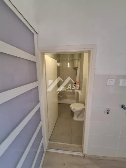 Jug Bogdana | 4zida.rs