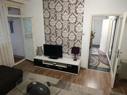 Meštrovićeva 21 | 4zida.rs