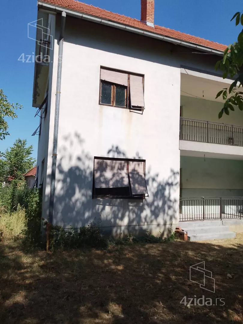 3-etažna kuća | 4zida