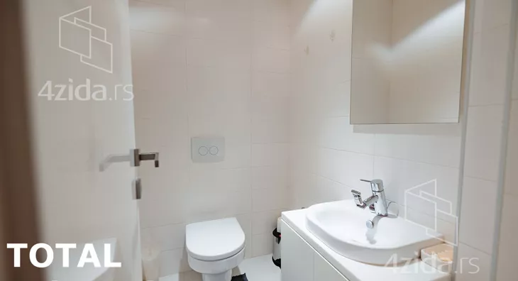 Šestosoban stan | 4zida