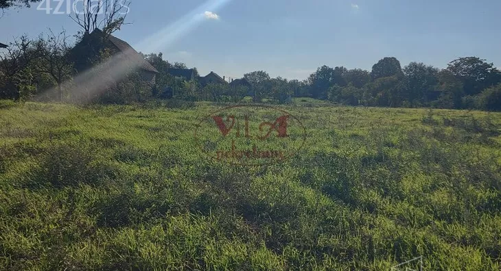 Plac | 4zida