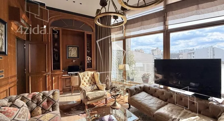 Šestoiposoban stan | 4zida