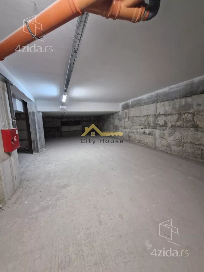 Garaža/Parking | 4zida