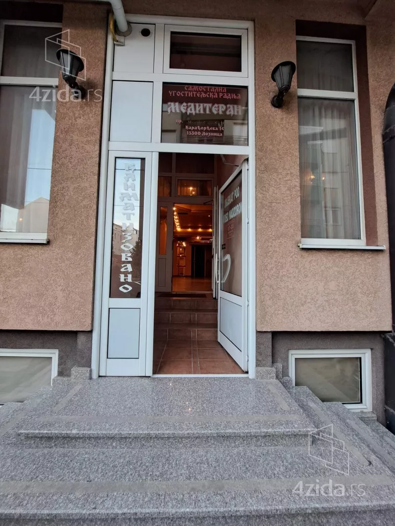 Poslovni prostor | 4zida