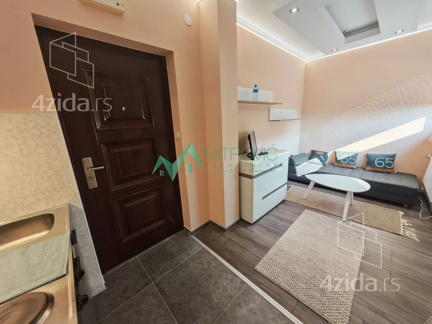 Garsonjera | 4zida