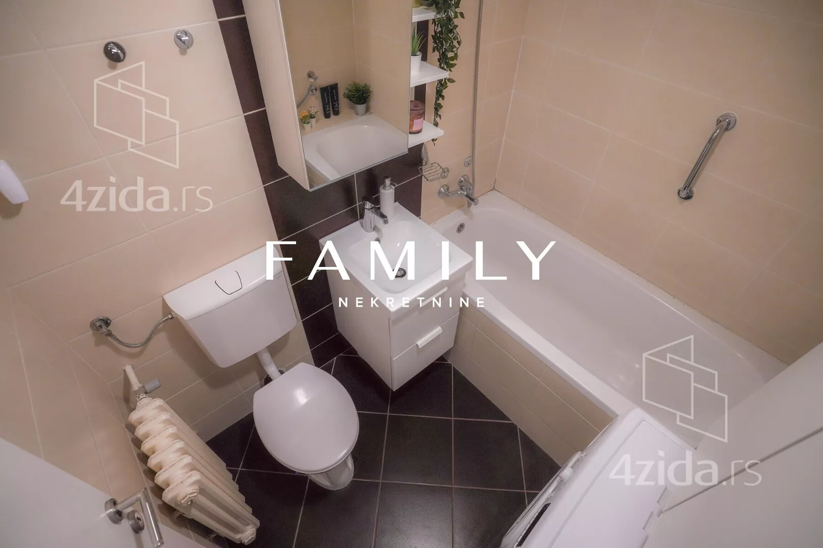 Trosoban stan | 4zida