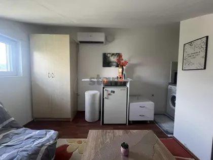 Bulevar Zona 1 | 4zida.rs