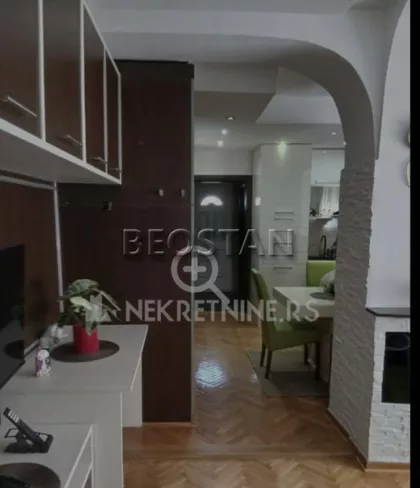 Đure Đapića | 4zida.rs