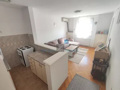 Porečka | 4zida.rs