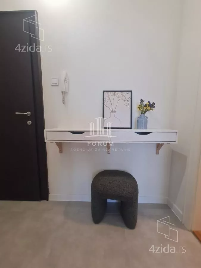 Garsonjera | 4zida