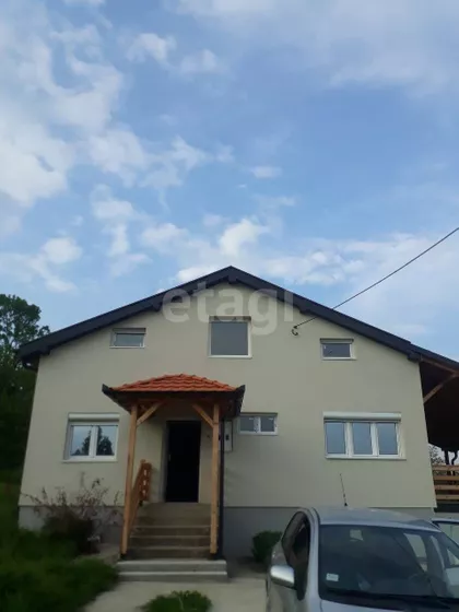 Popović | 4zida.rs