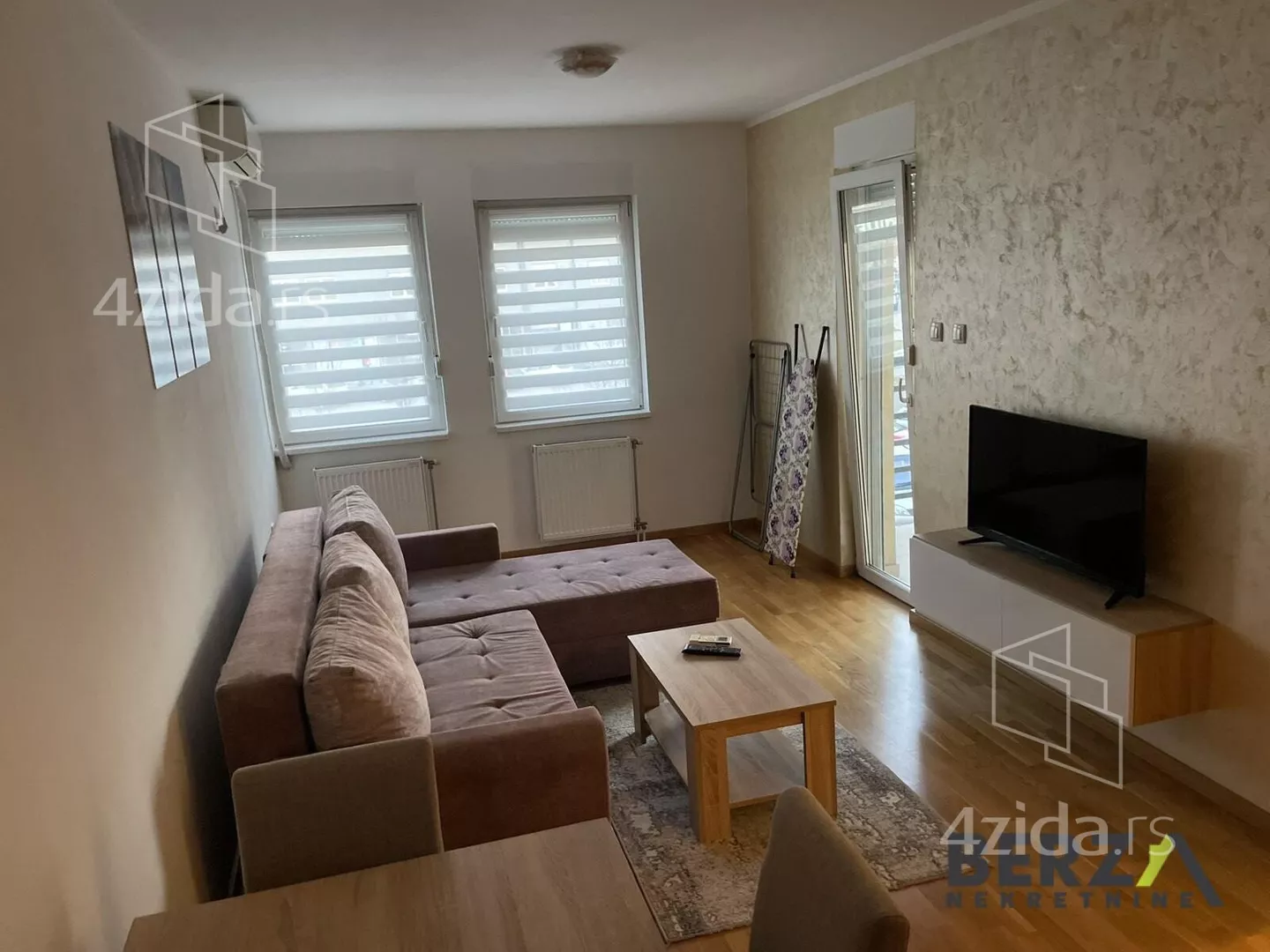 Jednoiposoban stan | 4zida