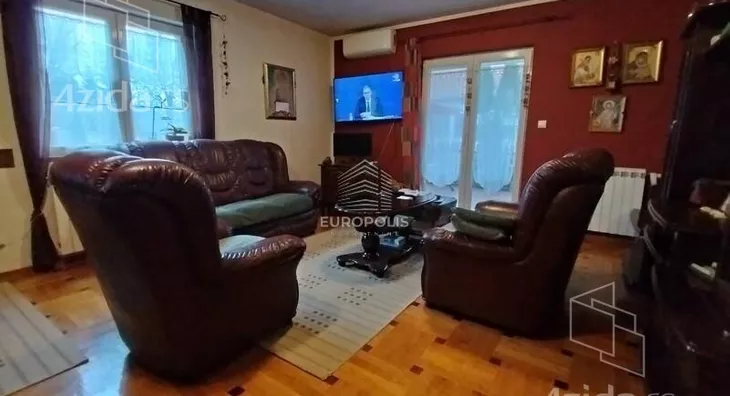 3-etažna kuća | 4zida