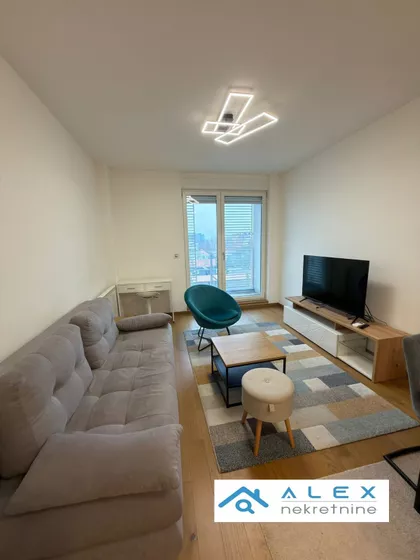 Laze Nančića | 4zida.rs