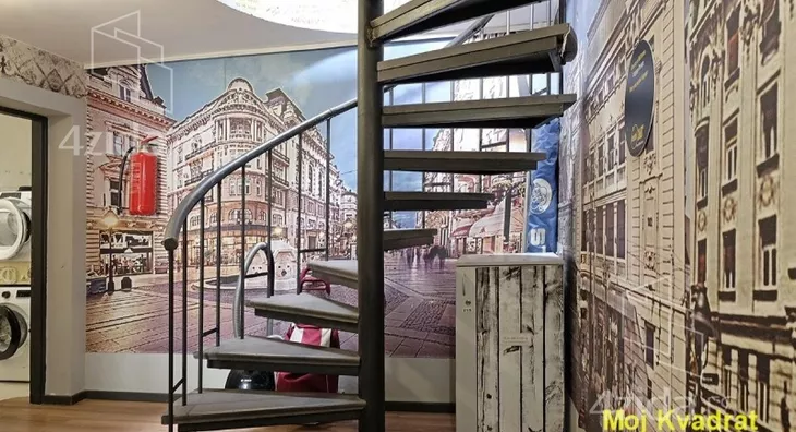 Šestosoban stan | 4zida