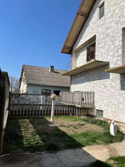 Branka Radičevića 137 | 4zida.rs