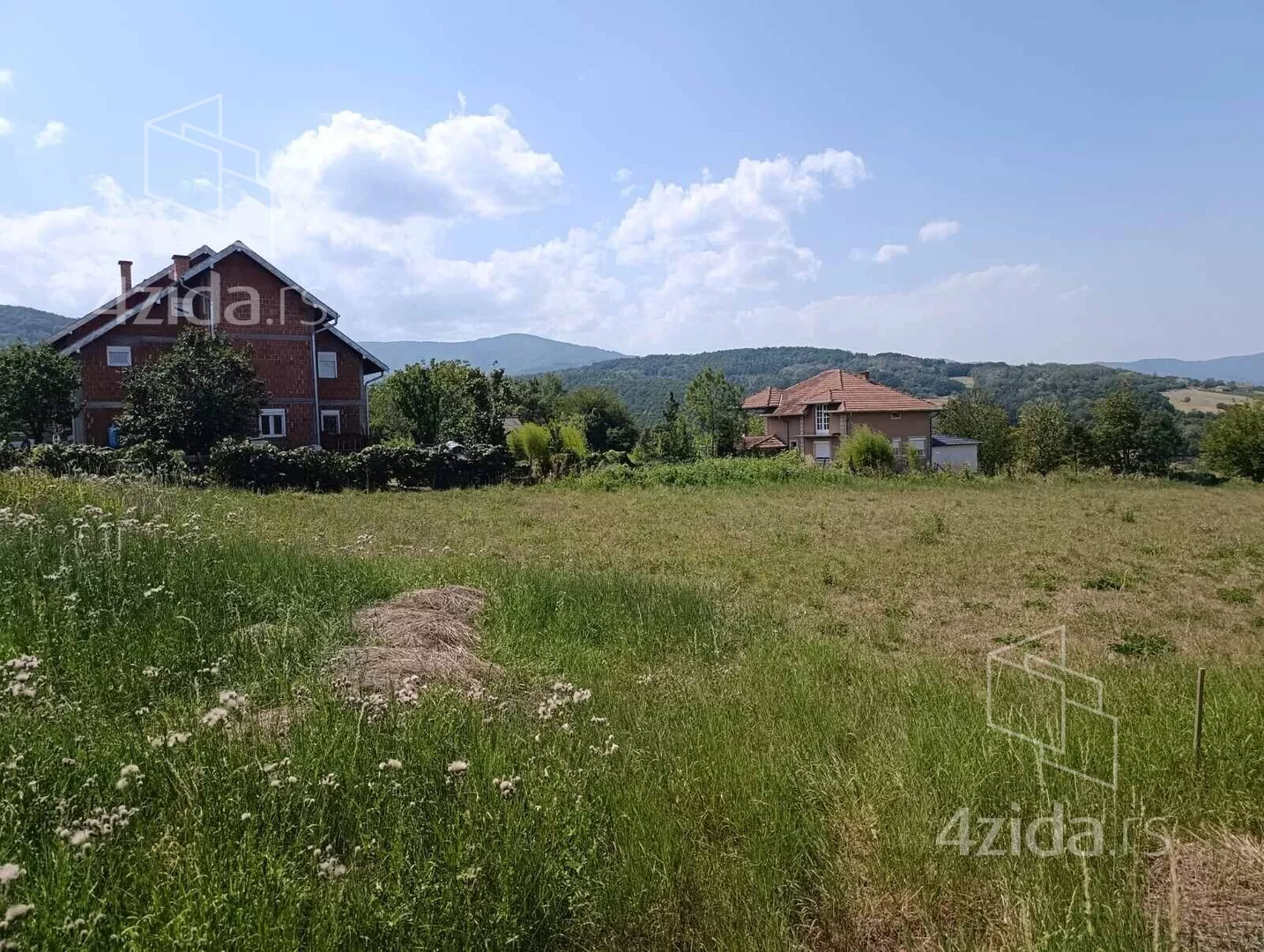 Građevinsko zemljište | 4zida