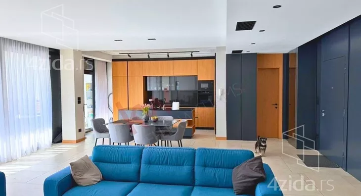 Petosoban stan | 4zida