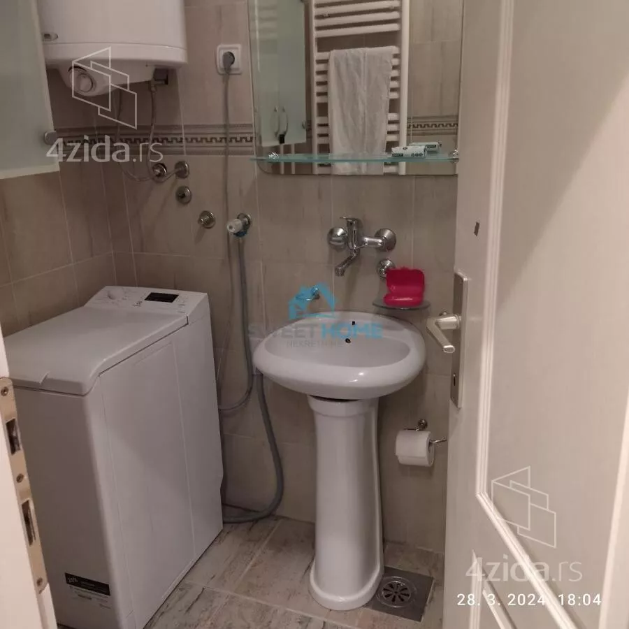 Garsonjera | 4zida
