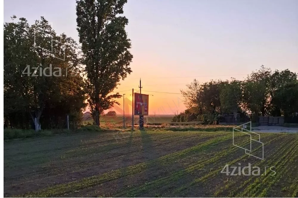Građevinsko zemljište | 4zida