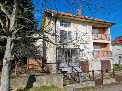 Boleč | 4zida.rs