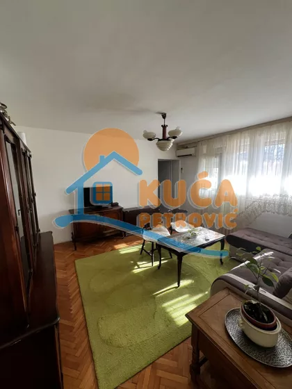 Vojvode Mišića | 4zida.rs