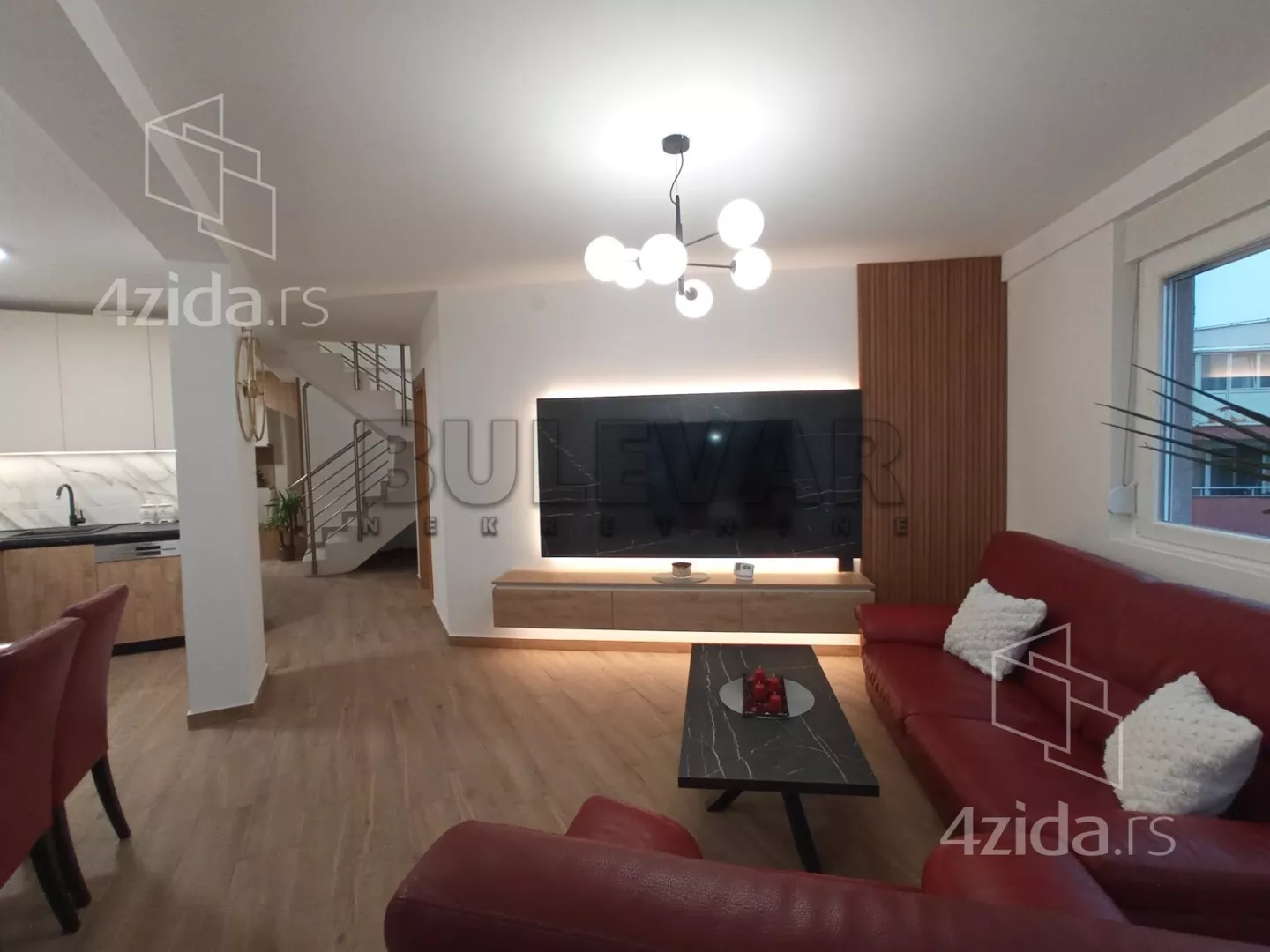 Troiposoban stan | 4zida